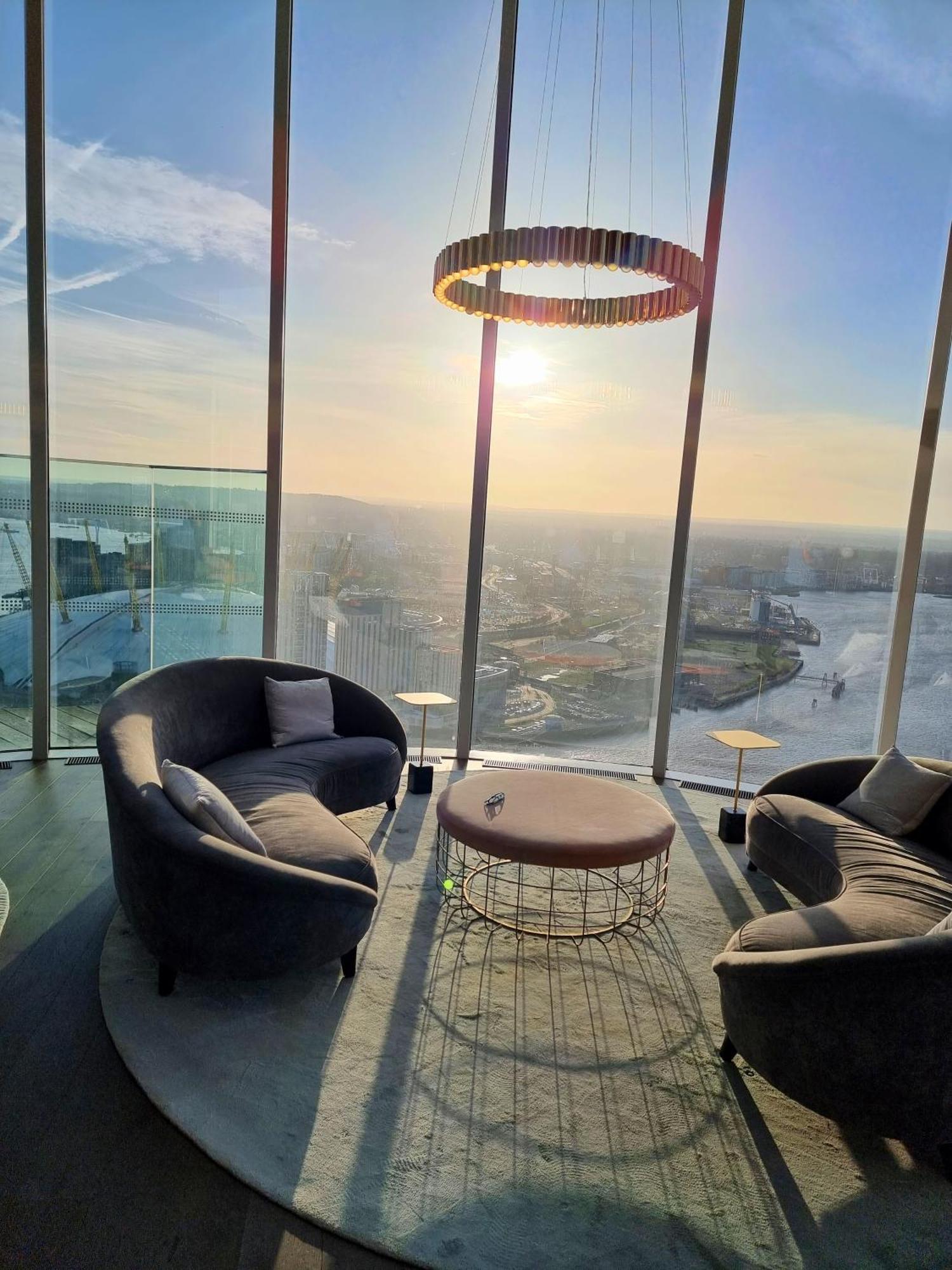 Private Room In Luxury Canary Wharf Apartment London Exterior photo